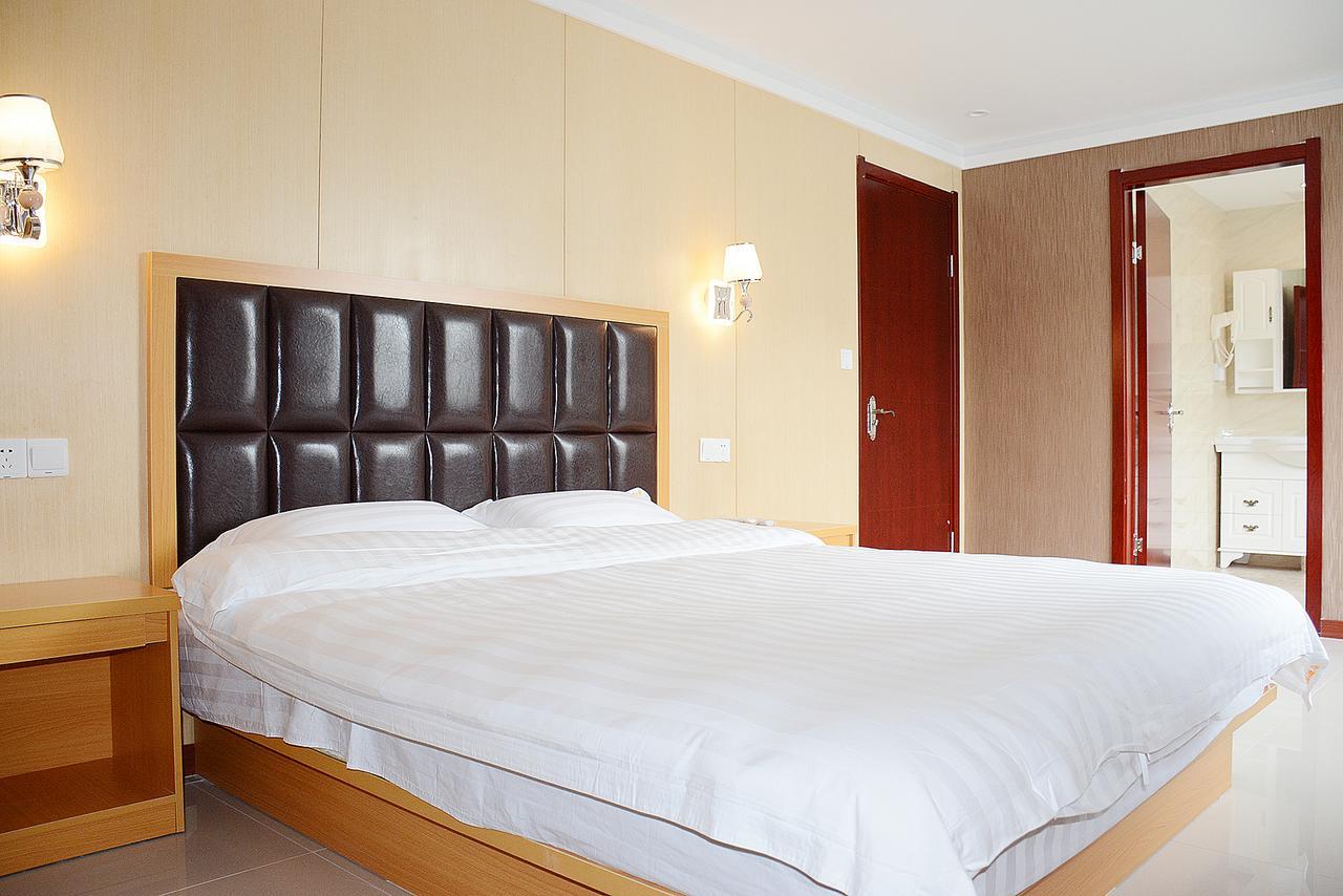 100 Inn Plus Pudong Airport Hotel 上海 外观 照片